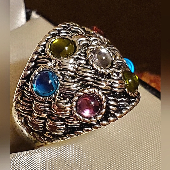 Multicolor gemstone ring size 5. - Picture 4 of 5